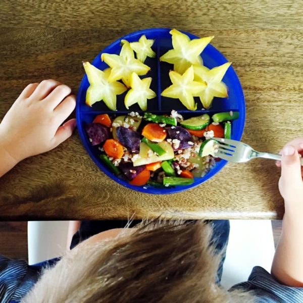 enseñar a los niños a comer saludable